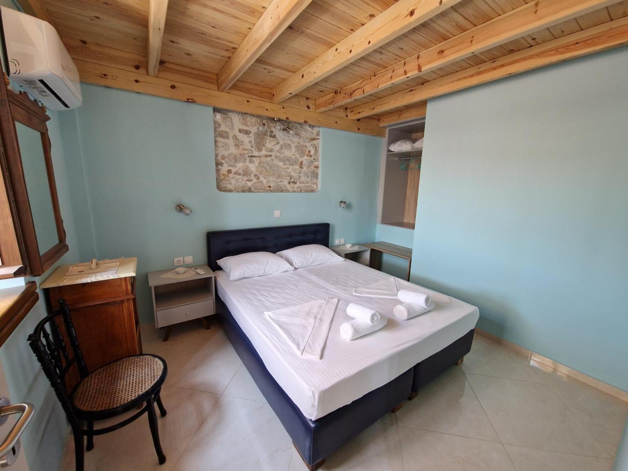 Christos Katerina House * Pythagoreio (Samos)